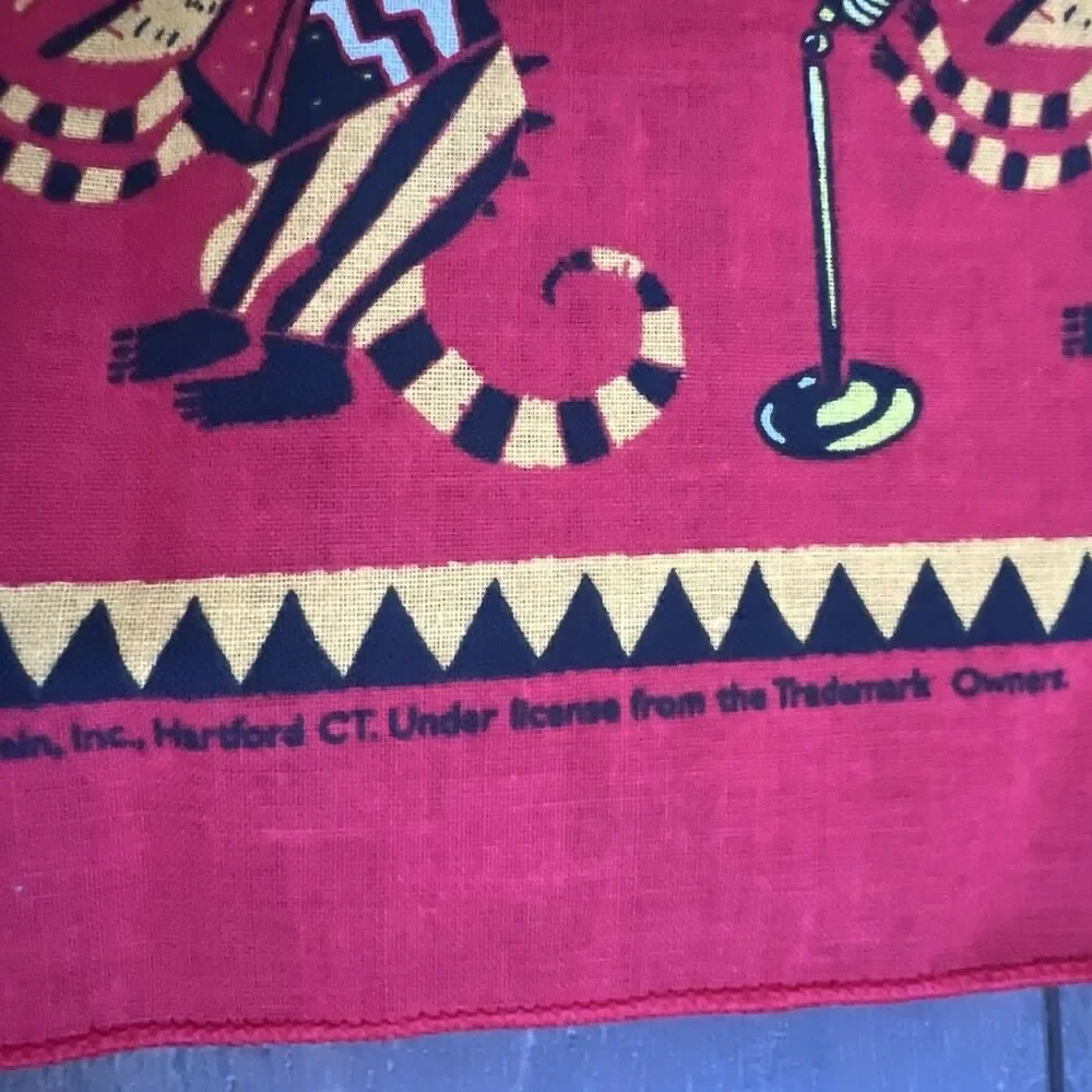 Jose Cuervo Gold Bandana 1996 Untamed Music Jam Red Vintage 21X21 NWOT Armadillo